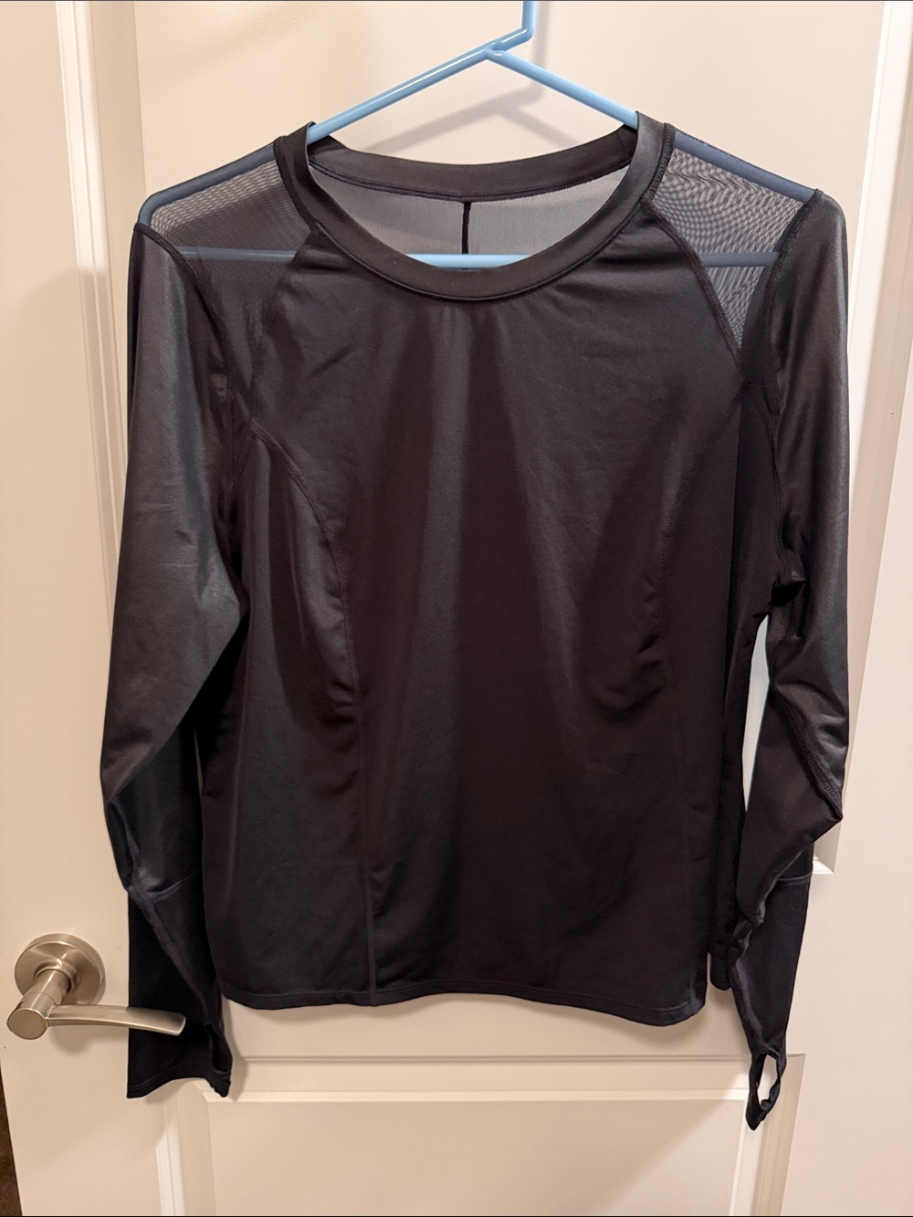 JoyLab Black Long-Sleeve Mesh on Neck & Shoulders Workout Top. Halloween. Sz XL